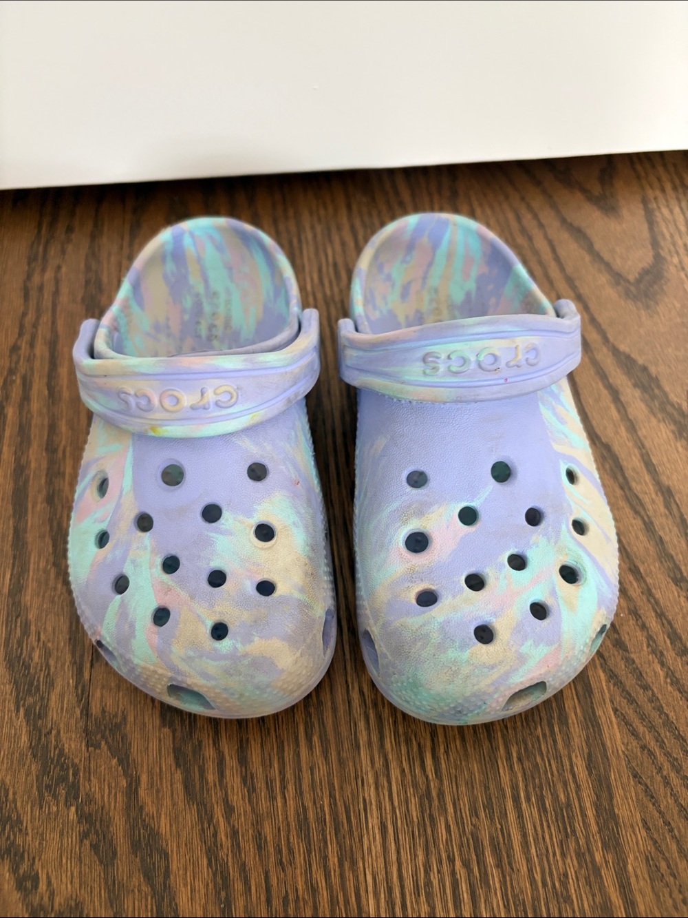 CROCS Kids Lavender Marble size 10